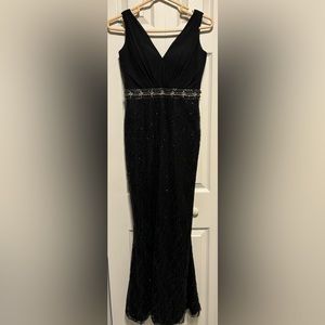 MAKE OFFER! Fengye Loman Gorgeous Beaded Prom/ Black Tie Event Dress